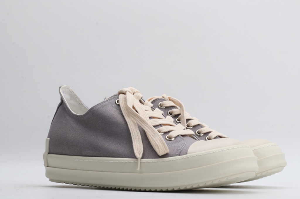R.O sneakers